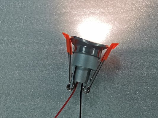 Stailessの鋼鉄文書が付いている手のリアルの手すりの24VDC LEDの手すりライト土台