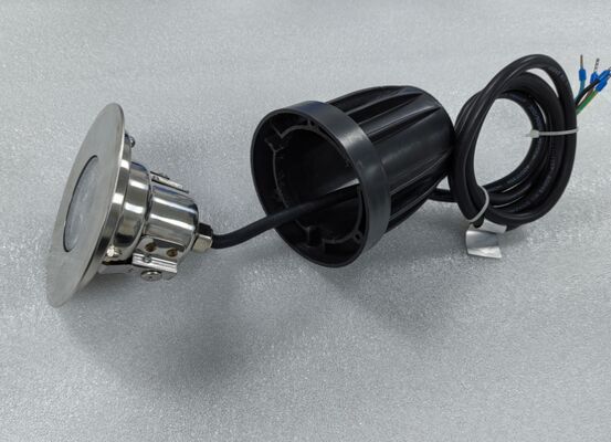 IK10 評価 潜水式水泳灯 3W LED 防水水水下照明 プール 水池と水の特徴のためのソリューション