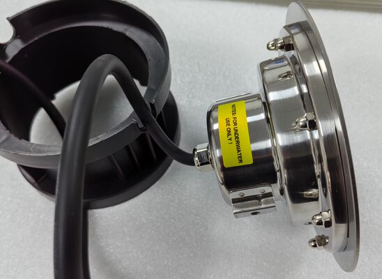 RGBカラーチェンジLEDスイミングプールライト IP68防水 60度ビーム角 水中照明ソリューション