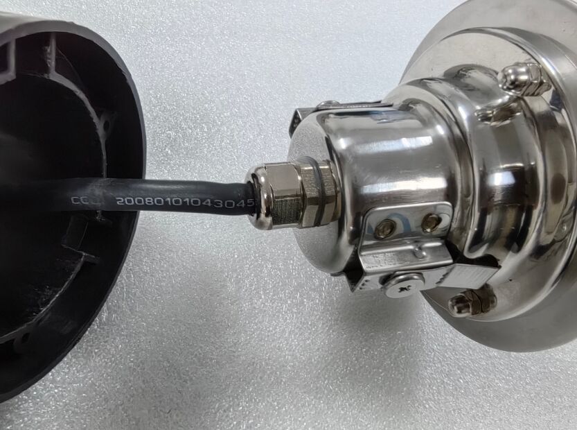 98mmx88mm 防水プール LED 3W 高明るさ 潜水灯 プールと屋外水域の特徴のために理想的です