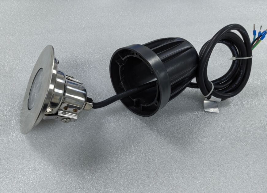 IK10 評価 潜水式水泳灯 3W LED 防水水水下照明 プール 水池と水の特徴のためのソリューション