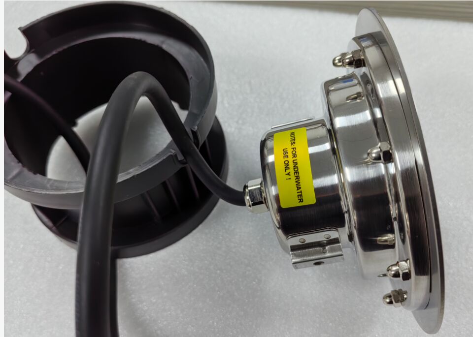 DC24V LEDプール照明、5万時間以上の長寿命、省エネ、防水ライト、大規模プール設置に適しています